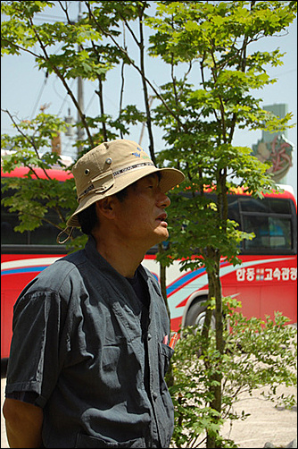 어린이 체험단들에게 산해설가 선생님께서 인사를 하고, 주의사항도 알려주십니다. 